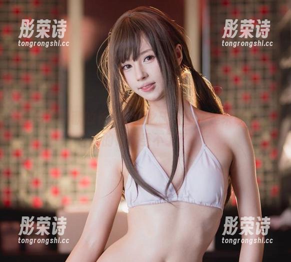 西园寺南歌的长腿cos之旅，图包越来越多，我的钱包受不了了！