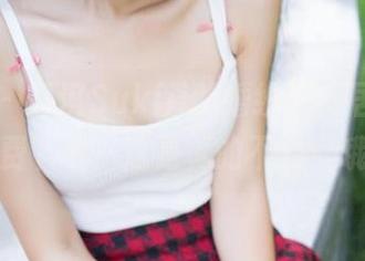 青豆客 - 思淇Sukiii的婚纱照,居然可以免费下载?这是真的不会亏哦!