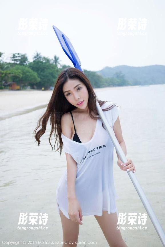魅妍社-妤薇Vivian 魅妍社 - 妤薇Vivian的双人秀:图库里完全看不出饮食失控的我们分享的乐趣!